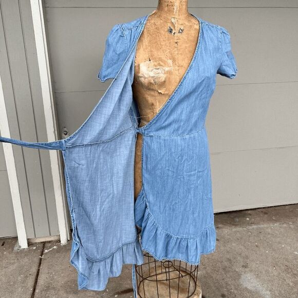 Gap Light Denim Chambray Ruffle Edge Light Wash Denim Wrap Dress - M - Picture 6 of 10